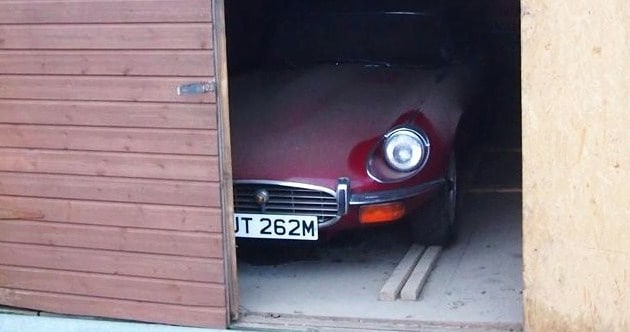 Low-mileage ‘barn find’ Jaguar E-Type headed to auction