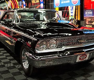 Vintage Ford muscle heads $11 million Mecum auction
