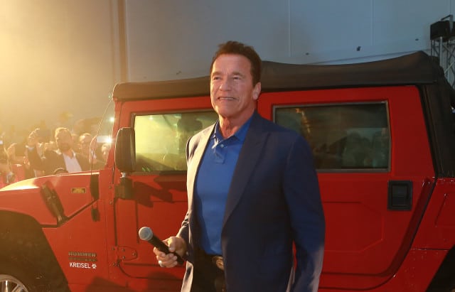 Arnold Schwarzenegger’s dream of an electric Hummer H1 comes true thanks to Kreisel