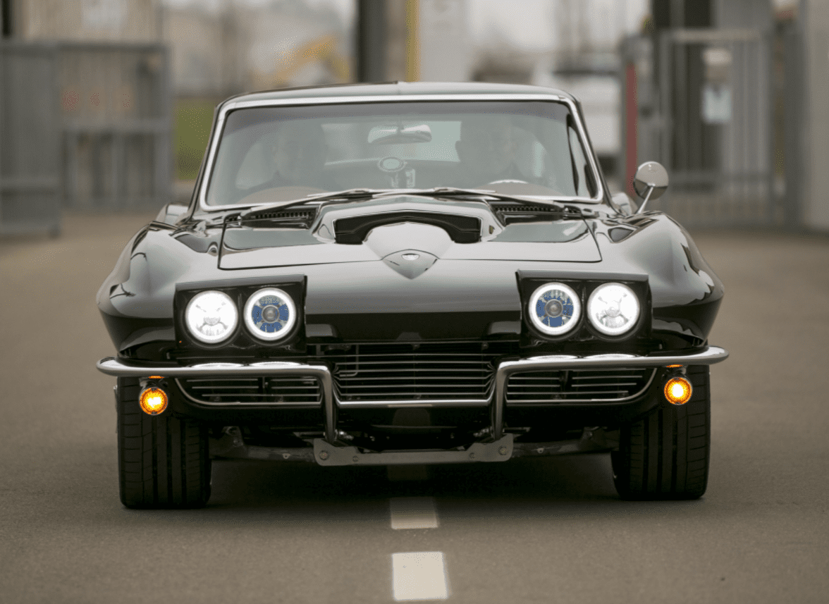 Ares restomod C2 Corvette blends Italian elegance and American muscle