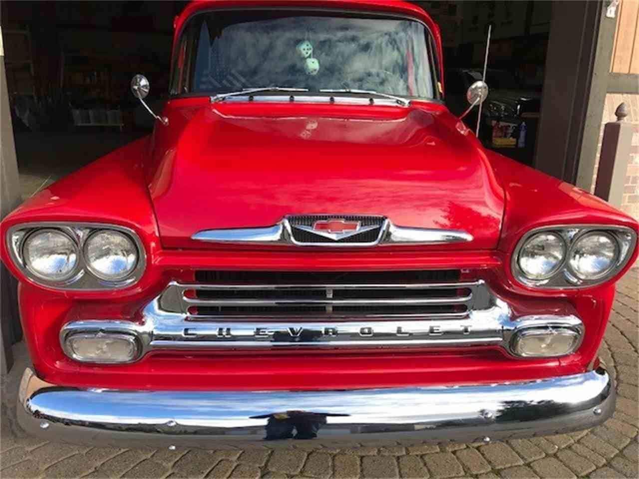 Pickup pick up lines for Valentine’s Day | ClassicCars.com Journal