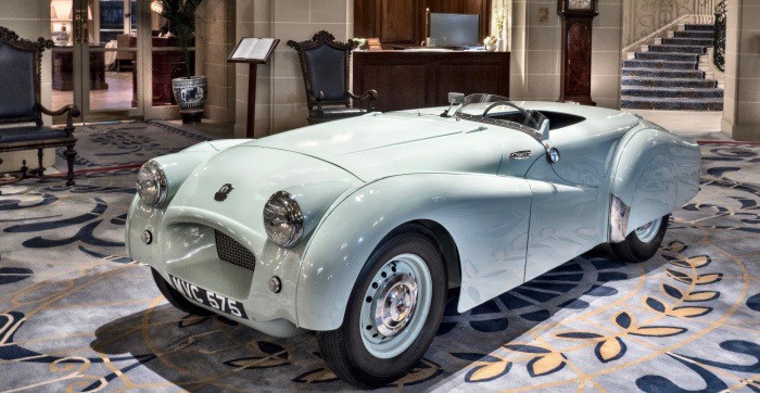 ‘Jabbeke’ Triumph TR2 honored as historic car of the year