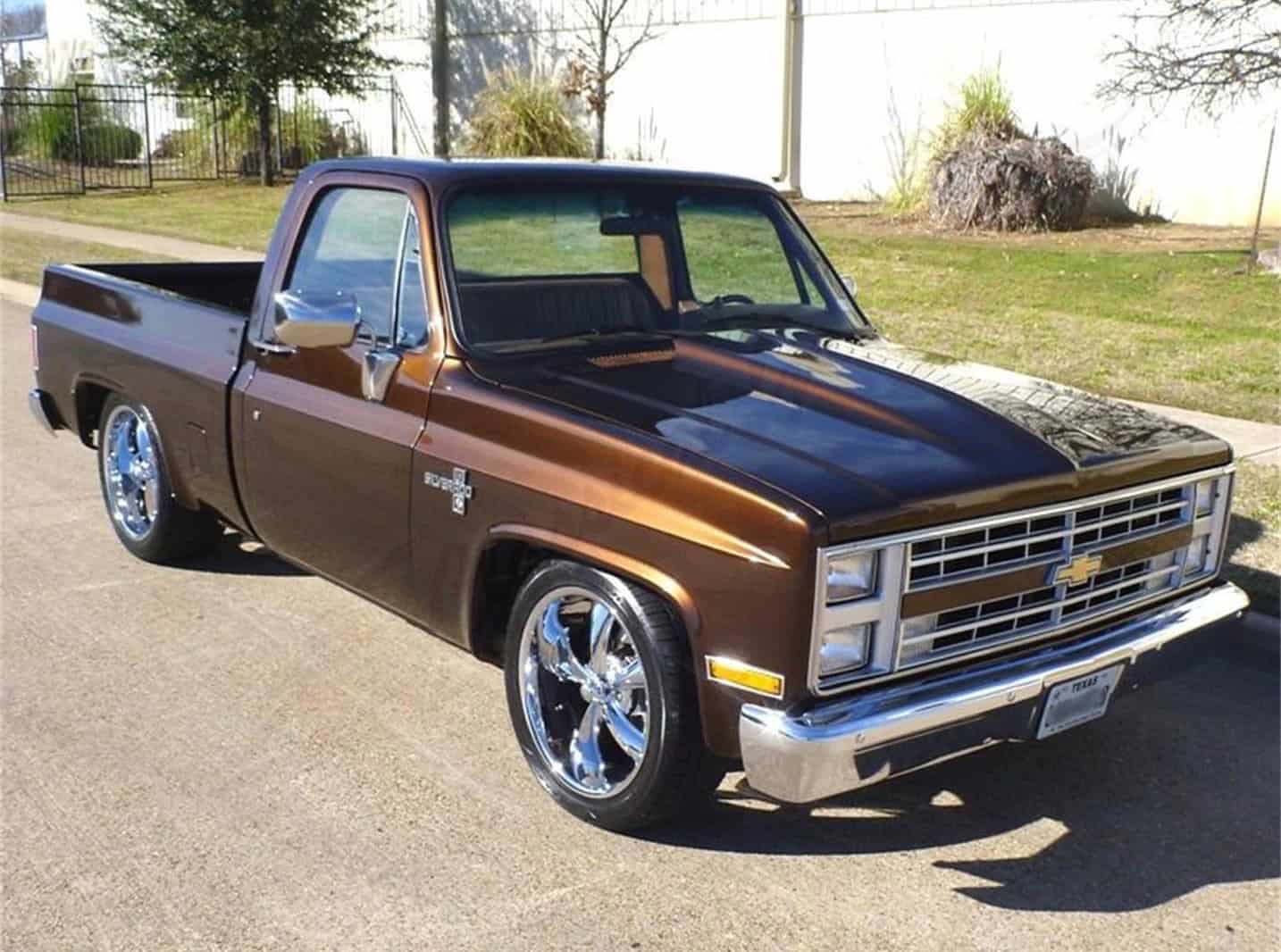 Remember when Chevy built R/V pickup trucks?