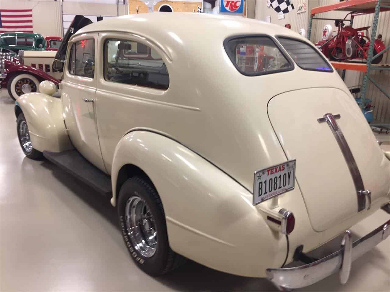 1937 Plymouth 2-door Sedan