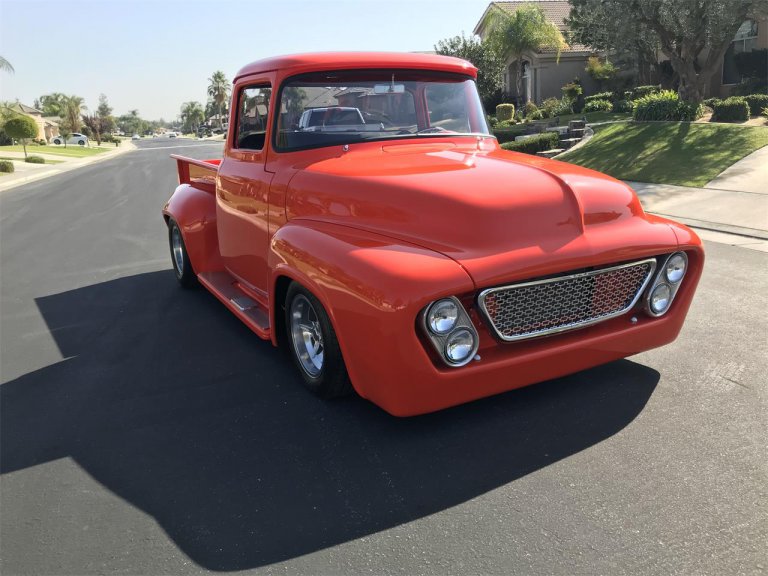 Featured listing: All The Right Curves – Ford F-100