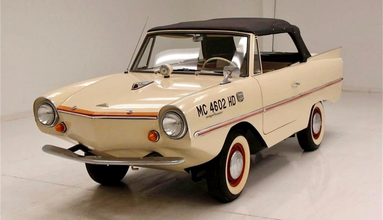 Amphicar, Pick of the Day can be driven to — and into — the lake, ClassicCars.com Journal