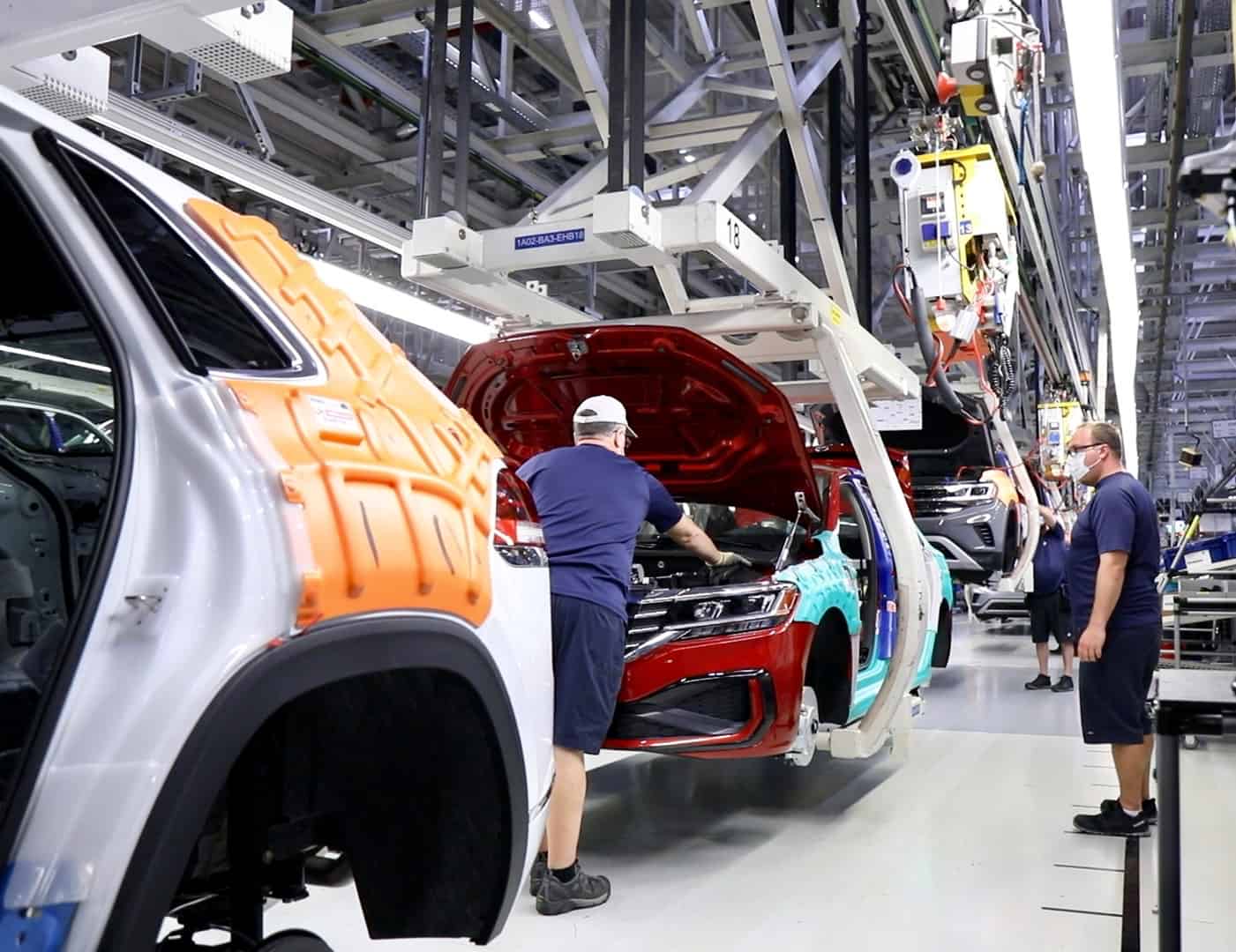 car companies, BMW, VW achieve manufacturing milestones at U.S. assembly plants, ClassicCars.com Journal