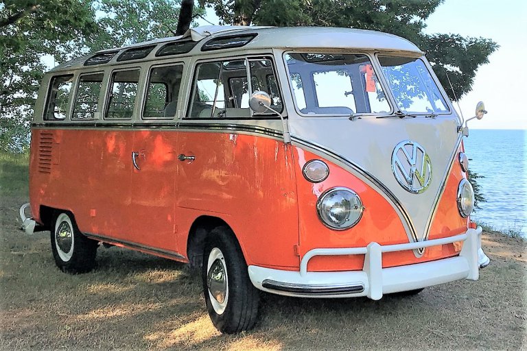 1967 VW bus attracts loving crowds, and an act of kindness
