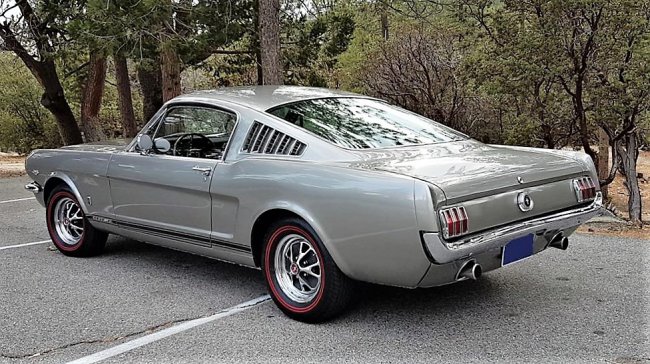 Pick of the Day: 1965 Ford Mustang GT fastback with style, performance