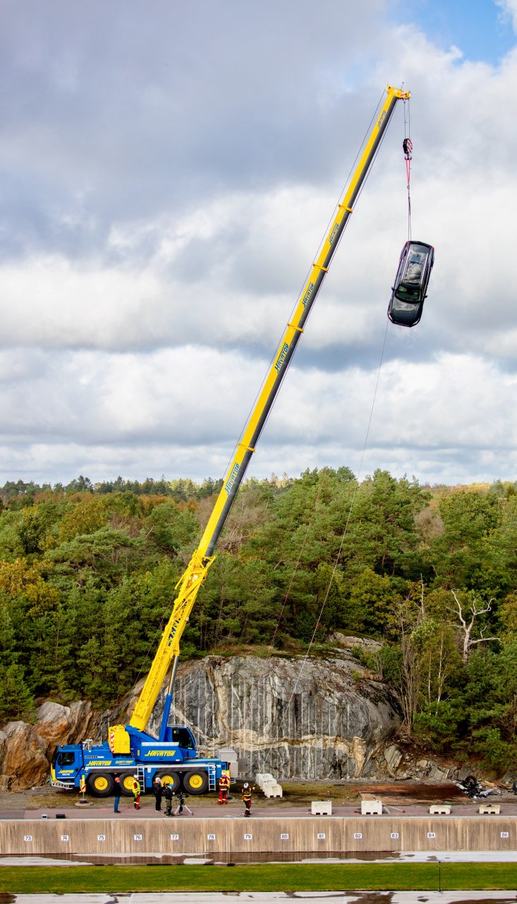 Volvo, Watch Volvo drop cars nearly 100 feet from a crane, ClassicCars.com Journal