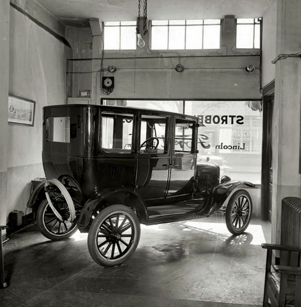 museum, Cleveland museum recalls car shopping 100 years ago, ClassicCars.com Journal
