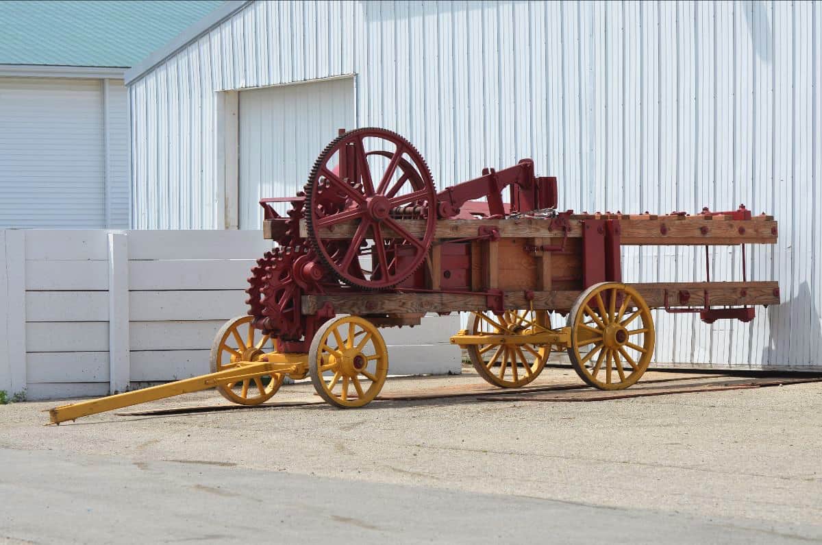 vintage tractors, Mecum’s Gone Farmin’ division adds Sniader Estate sale to calendar, ClassicCars.com Journal