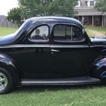 1939-Ford-Deluxe-Coupe-side