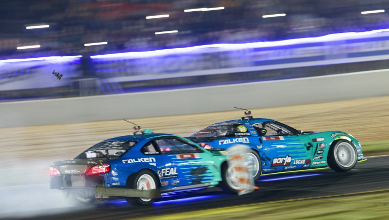 Car bruised, but Bakchis victorious in Formula Drift opener