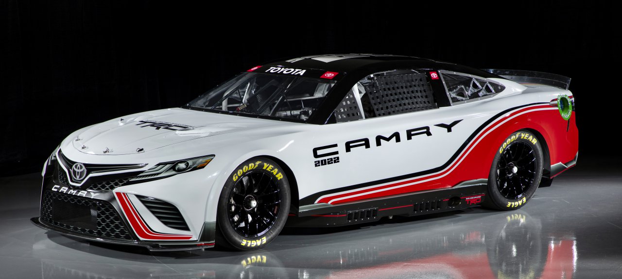 2022 NASCAR Camry
