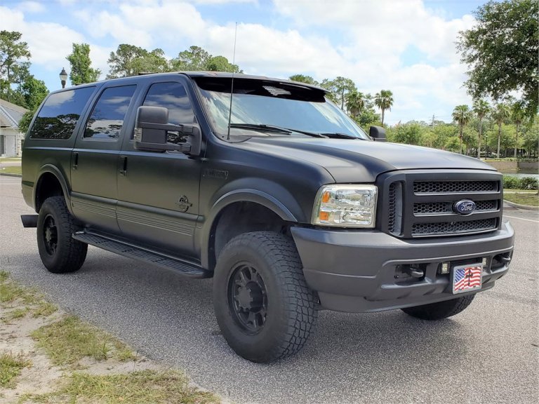 AutoHunter Spotlight: 2000 Ford Excursion Limited