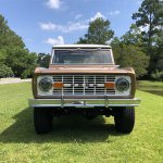 1974-Ford-Bronco-front