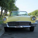 1957-Ford-Thunderbird-front