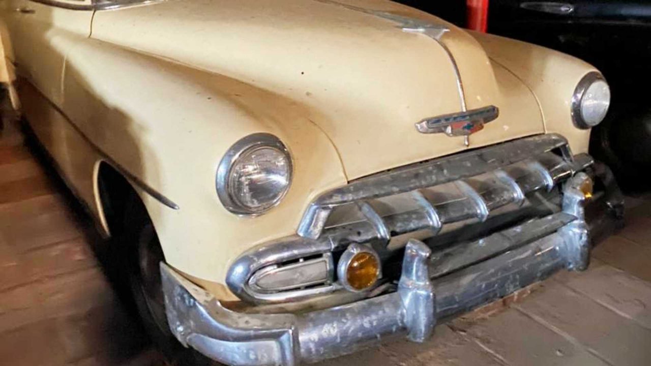 classic, Trespassing teens discover building filled with abandoned classic cars, ClassicCars.com Journal