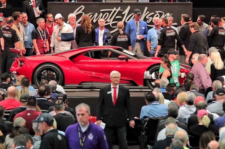 How to sell your collector car at a live auction