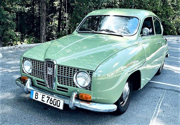 Pick of the Day: 1967 Saab 96, a Swedish oddball with 3-cylinder engine
