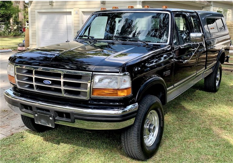 Pick of the Day: 1996 Ford F-250 XLT 4×4 pickup with lots of life left