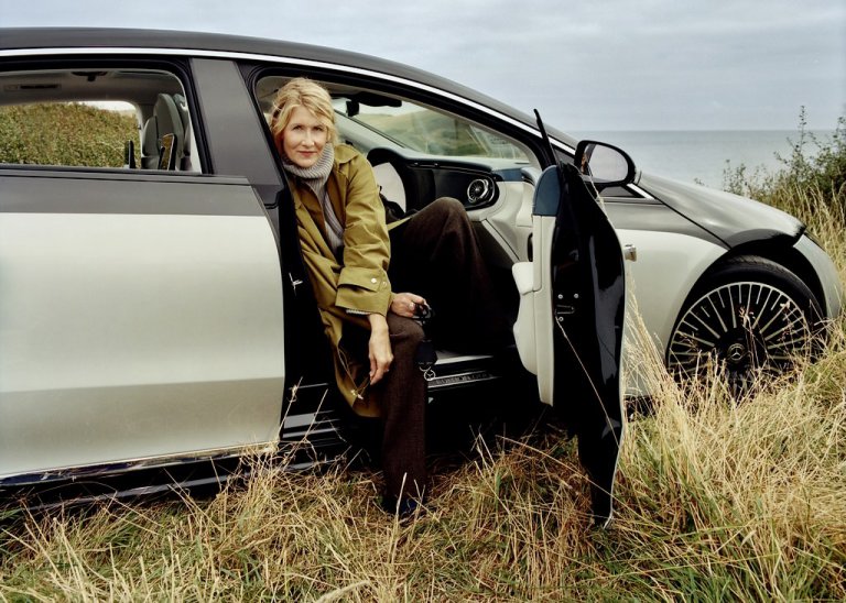Laura Dern and Ellery Harper hype new Mercedes fashions