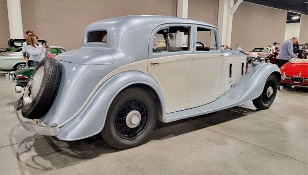 Rolls-Royce, Pick of the Day: Price, paint draw attention to this Rolls-Royce, ClassicCars.com Journal