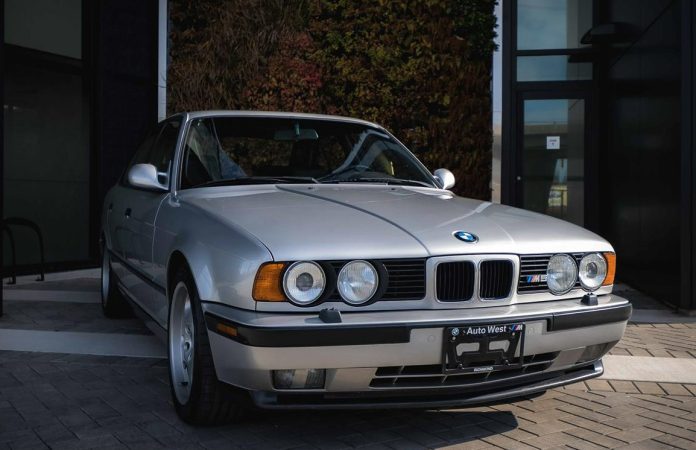 Disfraces Adiós Constituir Pick of the Day: 1993 BMW M5 | ClassicCars.com Journal