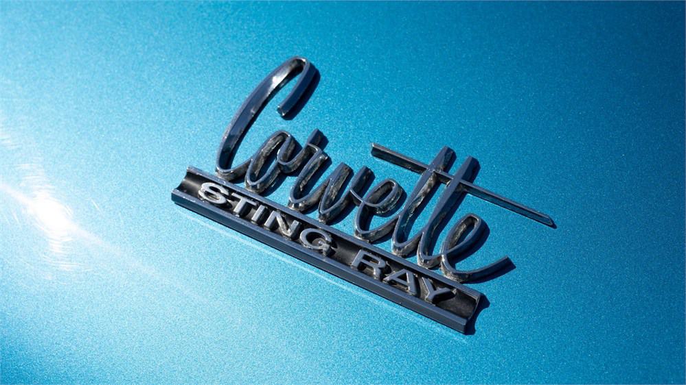 1966 Chevrolet Corvette convertible Sting ray