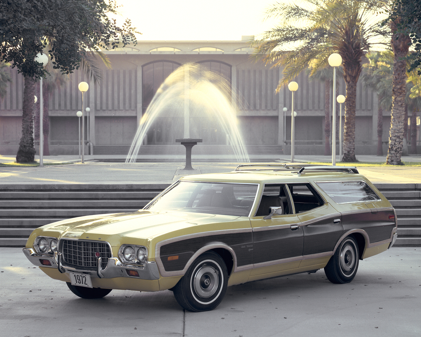 access1972_ford_torino_squire_station_wagon_neg_cn6301_145