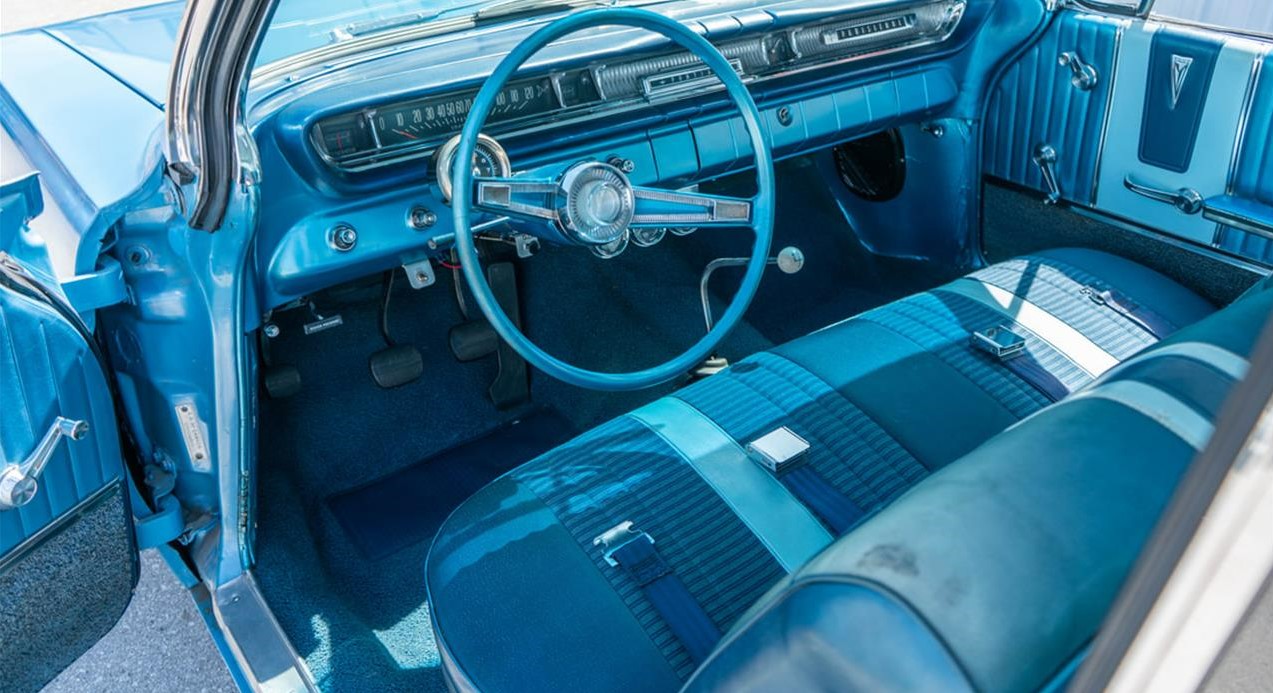 1961 Pontiac Parisienne Sport coupe