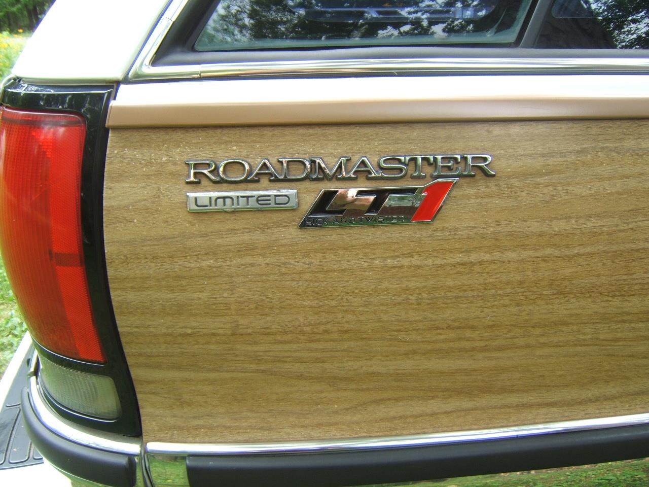 1995 Buick Roadmaster Estate Limited station wagon