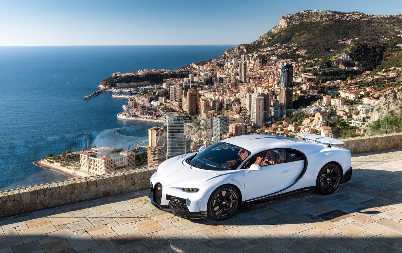 Bugatti Chiron, Review: 2022 Bugatti Chiron Super Sport hyperactivates the hypercar experience, ClassicCars.com Journal