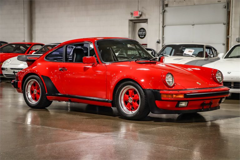 AutoHunter Spotlight: 1986 Porsche 911 Turbo
