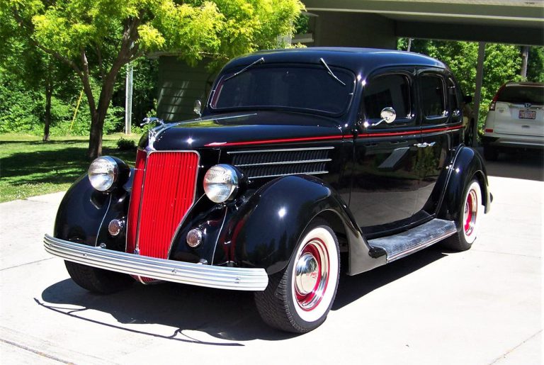 Pick of the Day: 1936 Ford four-door sedan