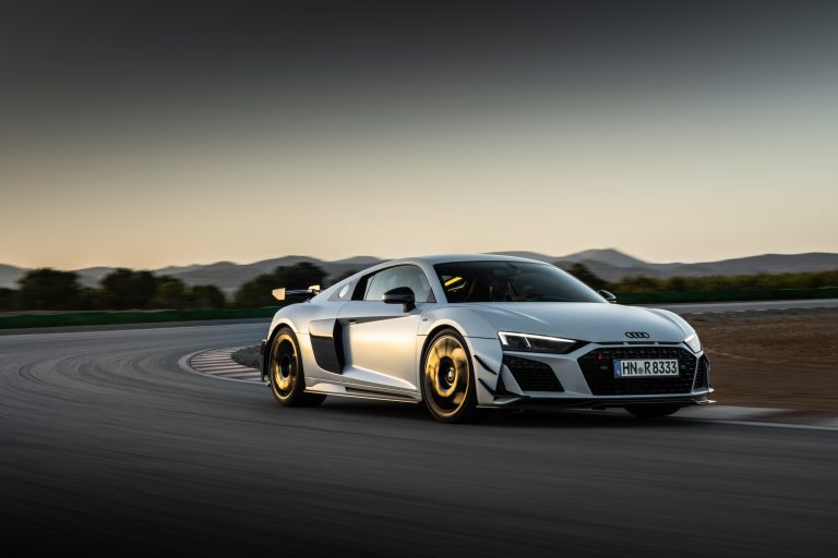 Audi unveils new R8 V10 GT