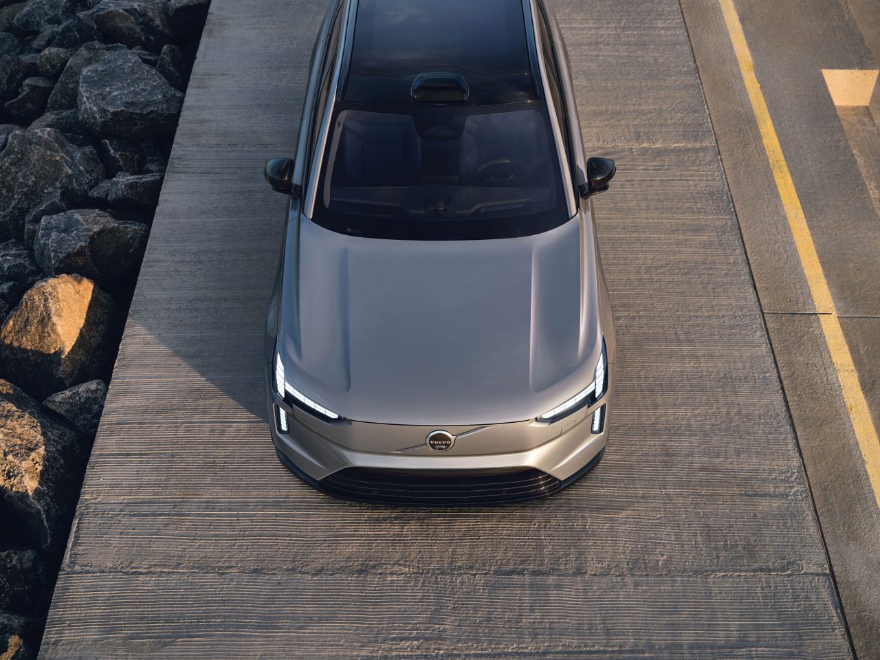 volvo ex90, Volvo unveils fully electric EX90, ClassicCars.com Journal