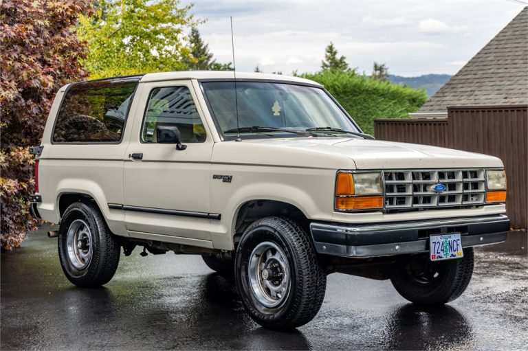 AutoHunter Spotlight: 1989 Ford Bronco II 4×4