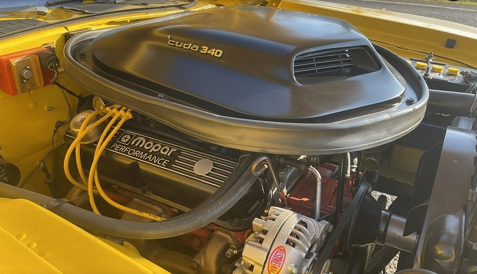 340ci V8 engine