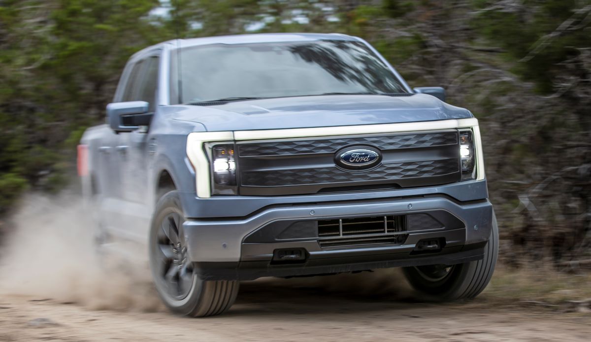 Ford F-150 Lightning Wins MotorTrend 2023 Truck Of The Year Award
