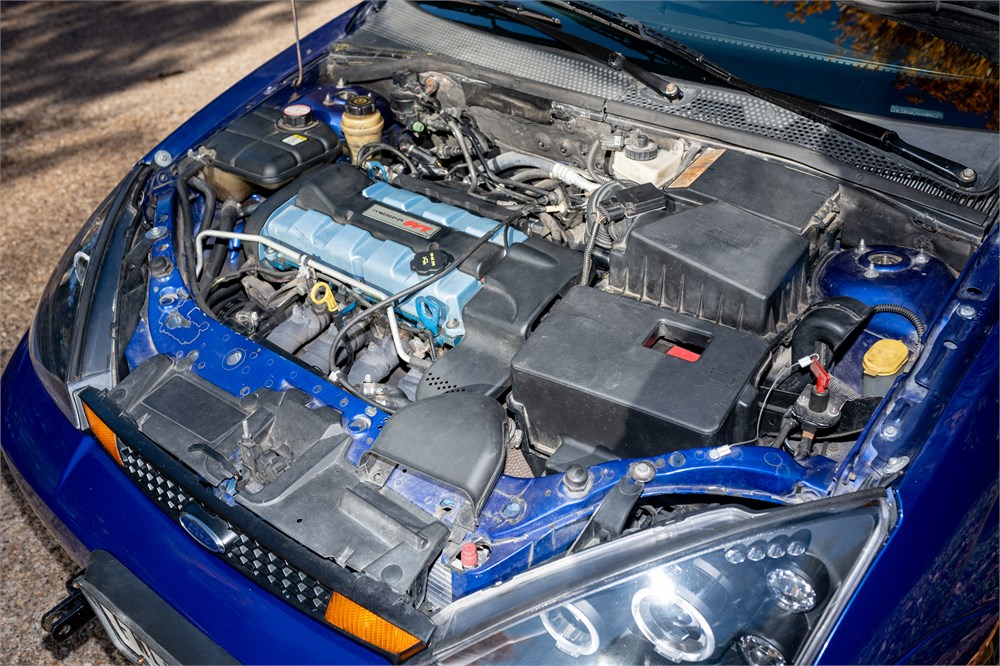 Rebuilt 2.0-liter DOHC Zetec inline-four engine 