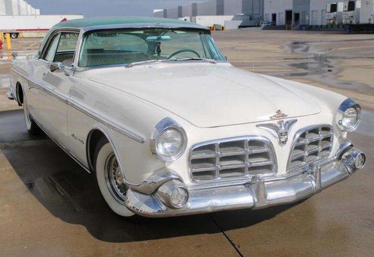 Pick of the Day: 1955 Imperial Newport