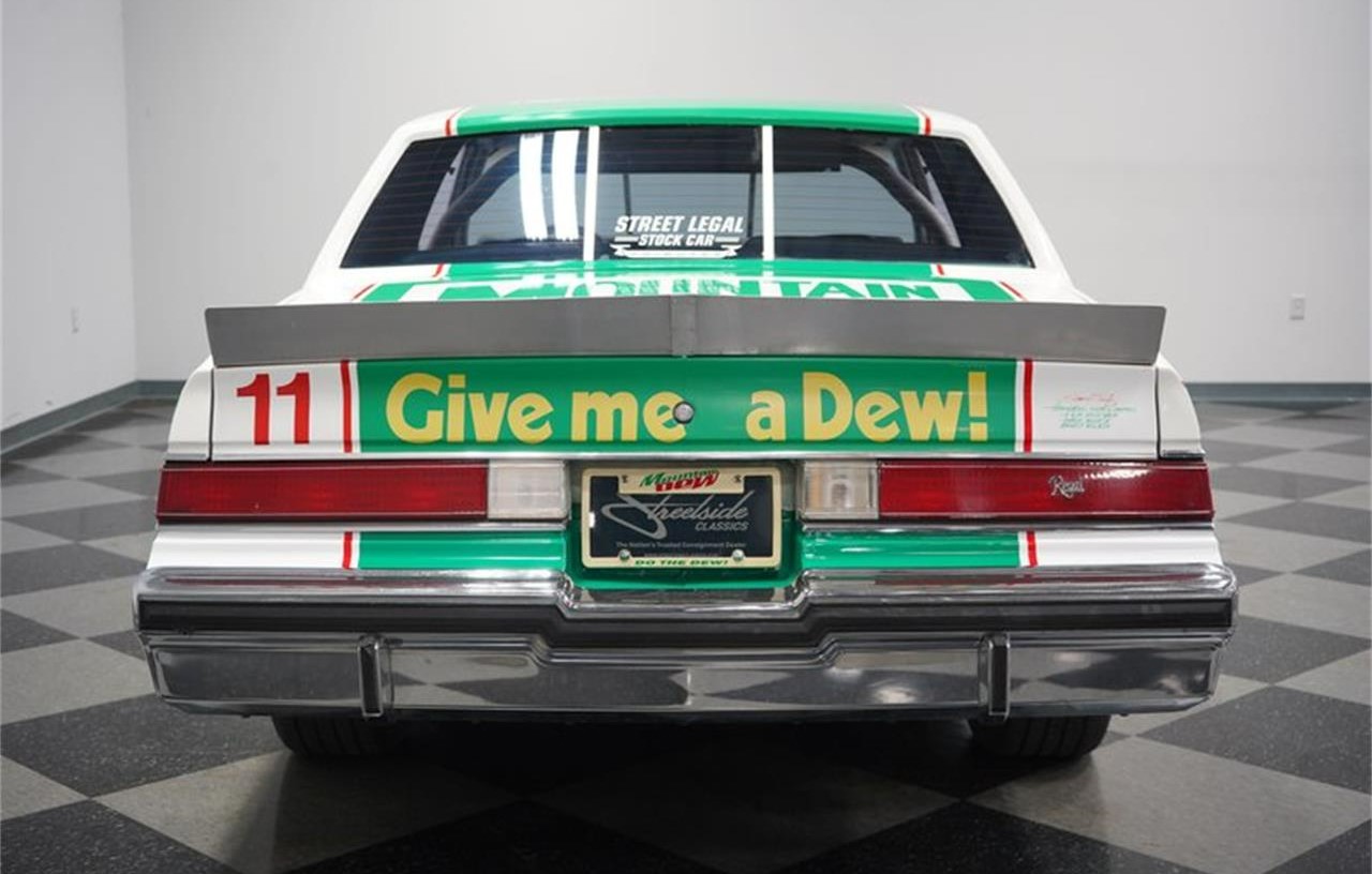 1981 Buick Regal street-legal NASCAR tribute