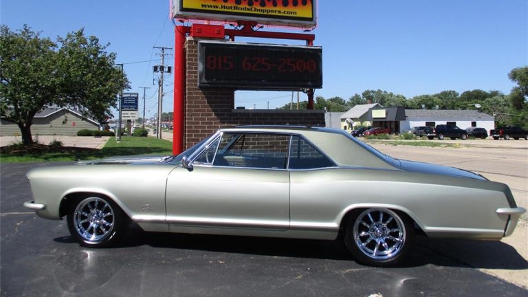 Pick of the Day: 1965 Buick Riviera