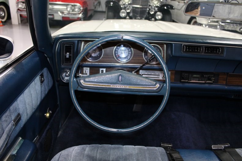 1971 Oldsmobile Cutlass Supreme convertible