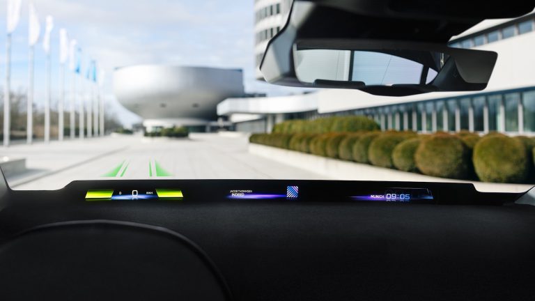 BMW’s new head-up display spans the windshield