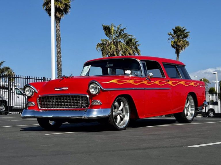 AutoHunter Spotlight: 1955 Chevrolet Nomad