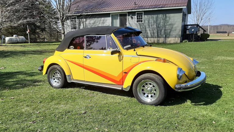 Pick of the Day: 1976 Volkswagen Super Beetle