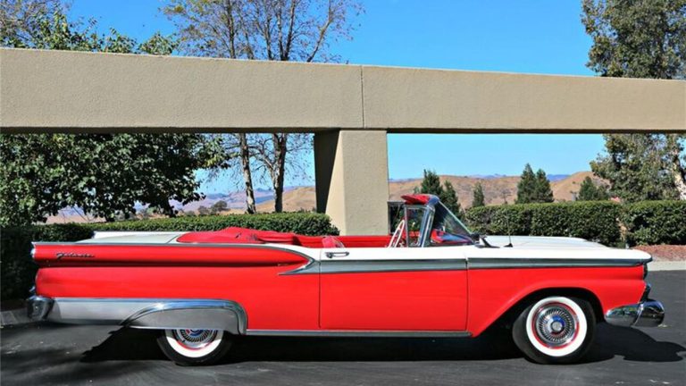 Pick of the Day: 1959 Ford Fairlane 500 Sunliner
